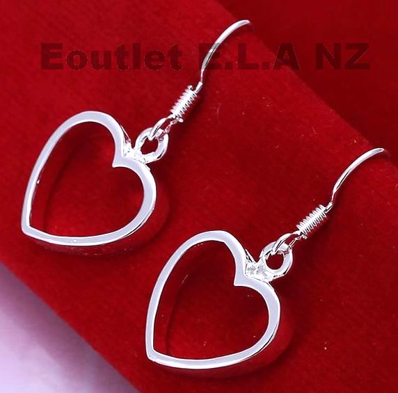 30x15mm HEART SILVER DANGLE EARRINGS